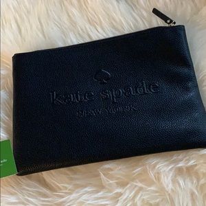 NWT KATE SPADE ASH STREET LEATHER POUCH